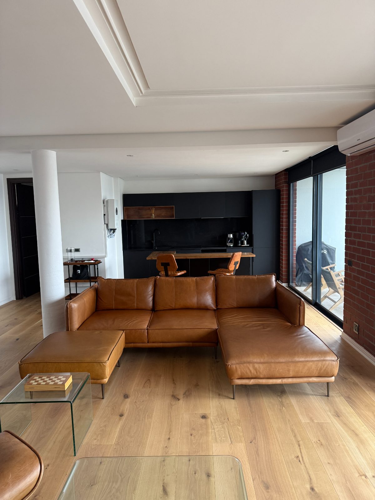 Cielo Ottavia Full Grain Leather L-Shape Couch and ottoman