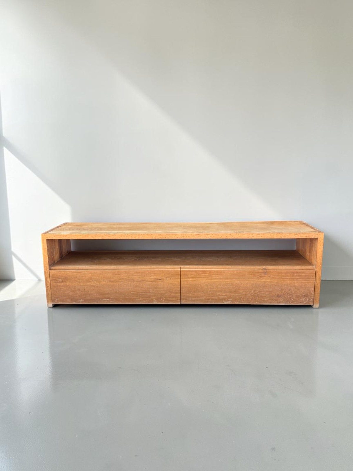 Incanda Solid Oak TV unit
